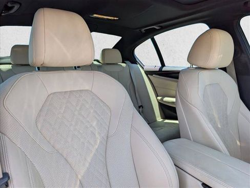 Certified 2023 BMW 530i w/ Premium Package RWD image 19
