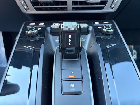 Certified 2025 Porsche 911 Carrera image 25