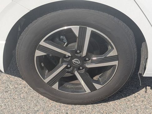 Used 2024 Nissan Sentra SV image 14