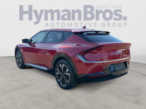 Used 2022 Kia EV6 Wind image 5