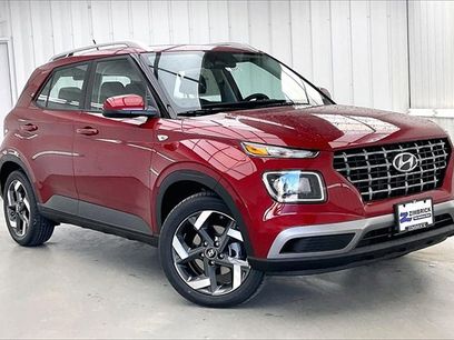 New 2025 Hyundai Venue SEL