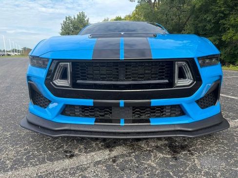 Used 2025 Ford Mustang GT RWD image 6