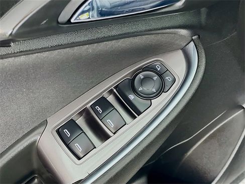 Certified 2022 Chevrolet Malibu LT image 21