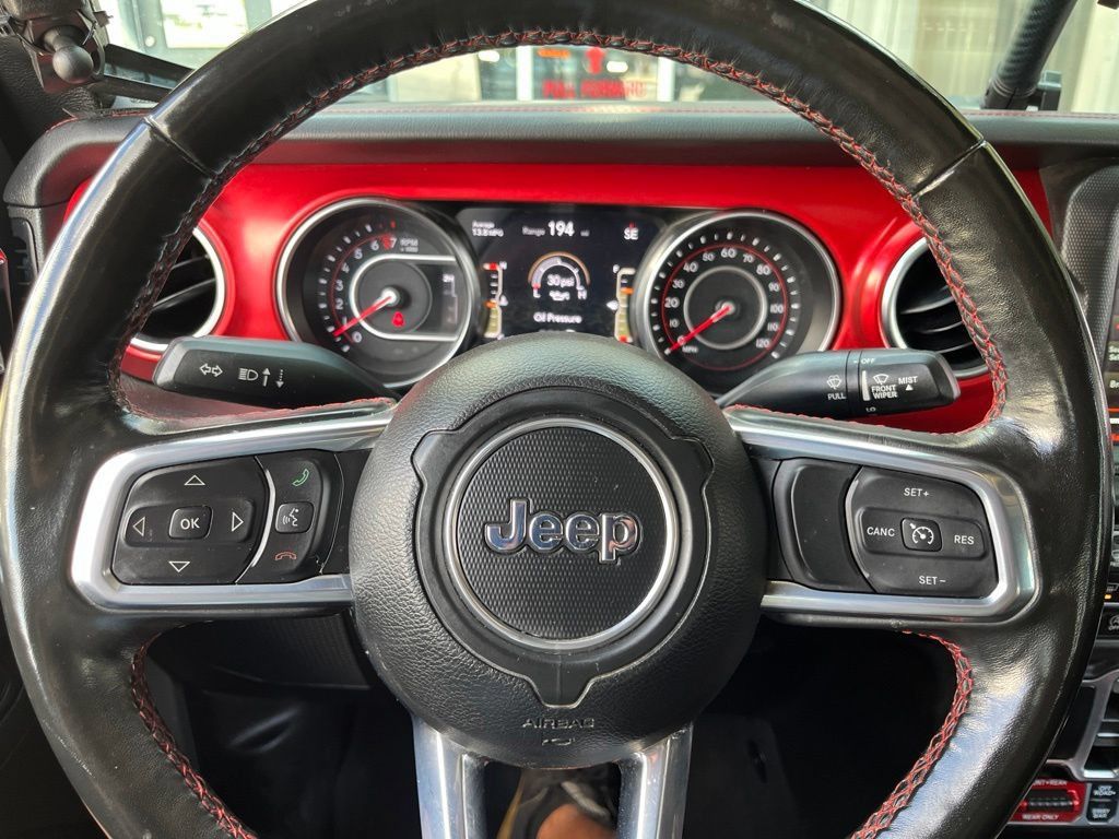 Used 2022 Jeep Gladiator Rubicon w/ LED Lighting Group AWD/4WD image 33