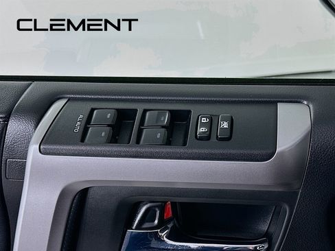 Used 2017 Toyota 4Runner SR5 image 24