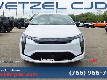 New 2027 Chrysler Pacifica Limited
