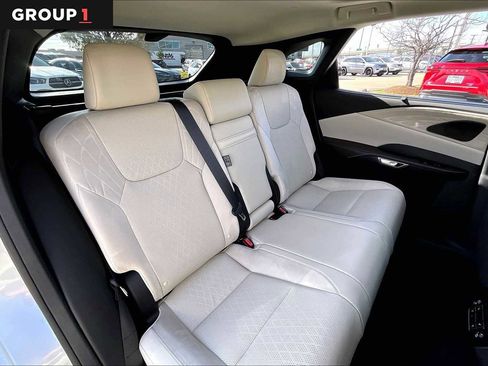 Used 2023 Lexus RX 350 FWD image 16