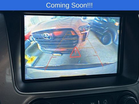 Used 2019 Chevrolet Suburban Premier RWD image 22
