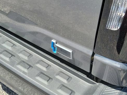 Used 2025 Ford F150 Lightning Flash image 6