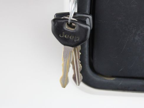 Used 1998 Jeep Wrangler Sahara image 13