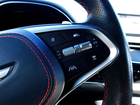 Used 2023 Genesis GV70 2.5T w/ Sport Prestige Package image 27