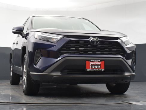 Used 2024 Toyota RAV4 XLE AWD/4WD image 28