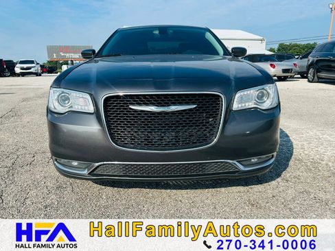 Used 2015 Chrysler 300 Touring w/ Limited Group RWD image 8