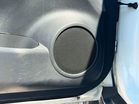 Used 2020 Nissan Rogue SL w/ Premium Package image 23