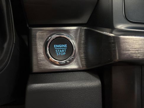 Used 2024 Ford F250 Lariat image 42