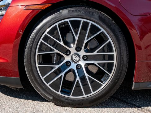 Certified 2021 Porsche Taycan 4S image 16