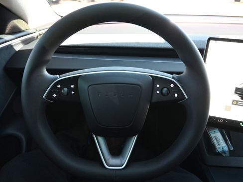 Used 2024 Tesla Model 3 Long Range image 18