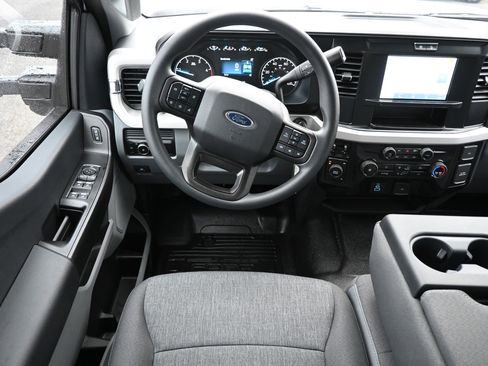 New 2026 Ford F450 XL w/ 360-Degree Camera Package image 21