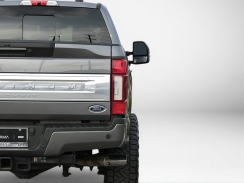 Used 2021 Ford F250 Platinum w/ FX4 Off-Road Package image 58