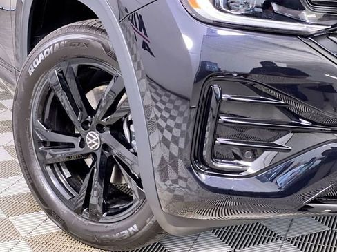 New 2026 Volkswagen Atlas Cross Sport SEL R-Line image 13