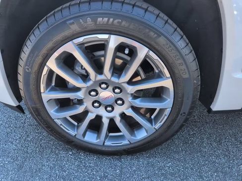 Certified 2023 GMC Acadia Denali AWD/4WD image 11