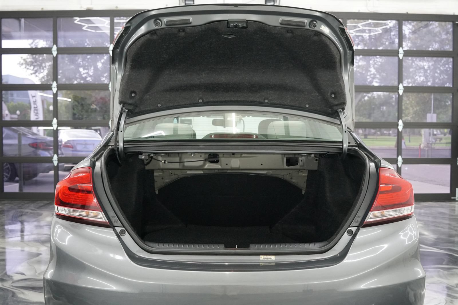 Used 2013 Honda Civic LX image 8