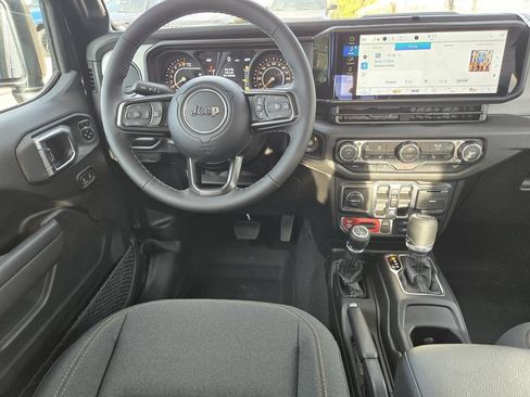 New 2026 Jeep Gladiator Sport AWD/4WD image 12
