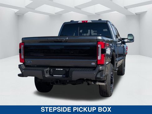 New 2026 Ford F250 Platinum w/ FX4 Off-Road Package image 5