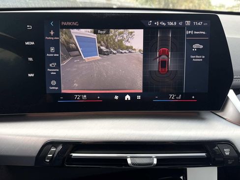 New 2026 BMW X1 xDrive28i w/ Convenience Package image 24