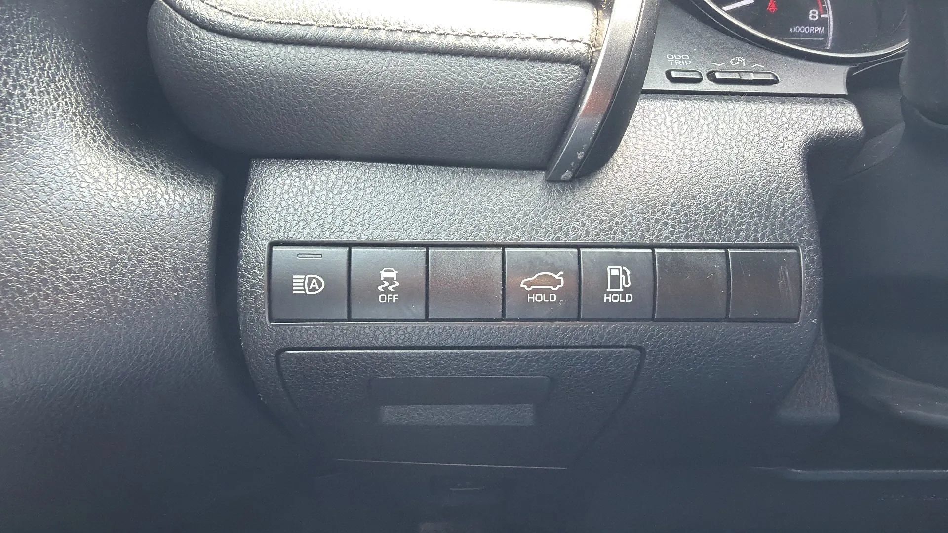 Used 2021 Toyota Camry SE FWD image 15
