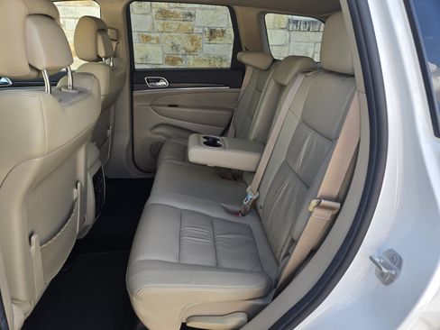Used 2014 Jeep Grand Cherokee Limited RWD image 7