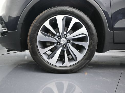 Used 2022 Buick Encore Preferred w/ Safety Package AWD/4WD image 9