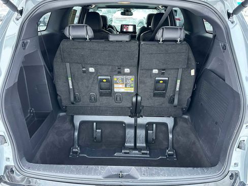 Used 2023 Toyota Sienna XSE image 15
