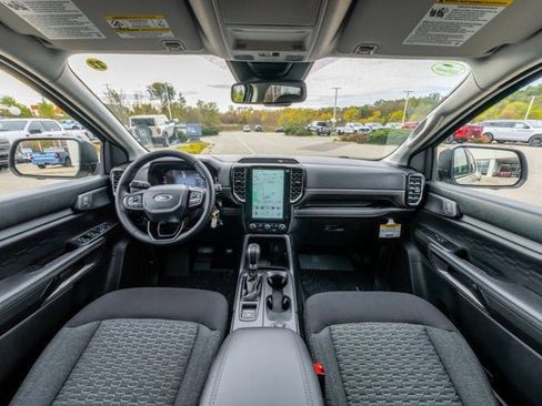 New 2025 Ford Ranger XLT w/ FX4 Off-Road Package image 58