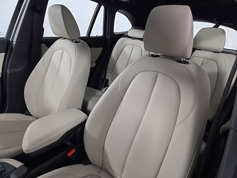 Used 2021 BMW X1 xDrive28i w/ Convenience Package image 15