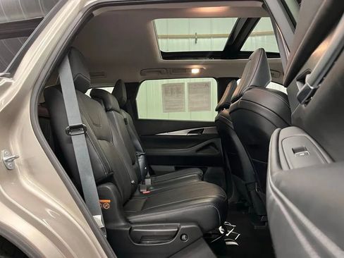 Used 2023 INFINITI QX60 Luxe AWD/4WD image 22