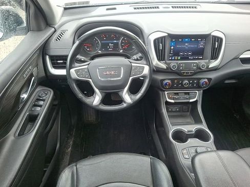 Used 2023 GMC Terrain SLT w/ Elevation Edition image 12