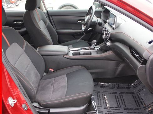 Certified 2022 Nissan Sentra SR image 19