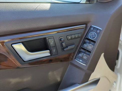 Used 2015 Mercedes-Benz GLK 350 2WD image 10