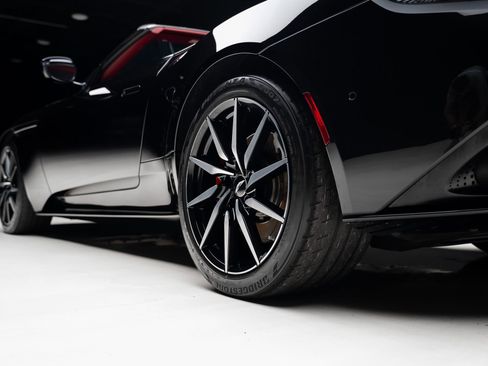 Used 2019 Aston Martin DB11 Volante RWD image 80