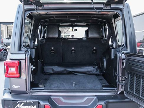 Used 2021 Jeep Wrangler Unlimited Rubicon AWD/4WD image 50