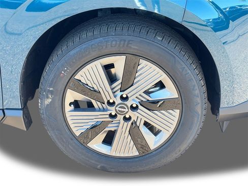 New 2026 Nissan Murano SL image 9