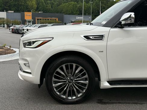 Used 2019 INFINITI QX80 Luxe w/ Proactive Package AWD/4WD image 11