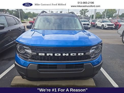 Used 2025 Ford Bronco Sport Outer Banks AWD/4WD image 2
