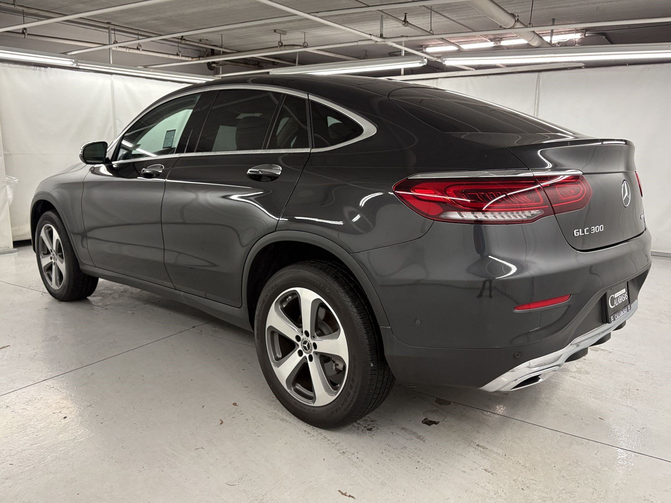 Used 2023 Mercedes-Benz GLC 300 4MATIC Coupe image 3