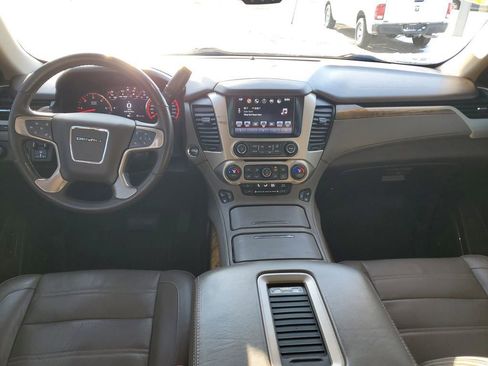 Used 2016 GMC Yukon Denali w/ Open Road Package image 12