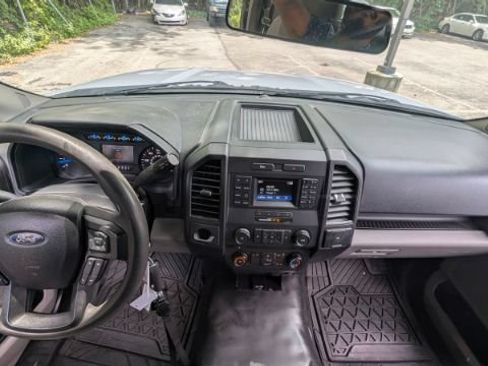 Used 2017 Ford F150 XL w/ Equipment Group 101A Mid RWD image 17