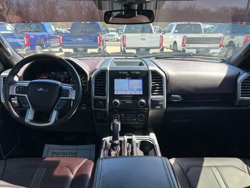 Used 2016 Ford F150 Platinum w/ Equipment Group 701A Luxury image 21