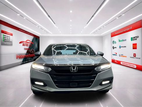 Used 2020 Honda Accord Sport image 3