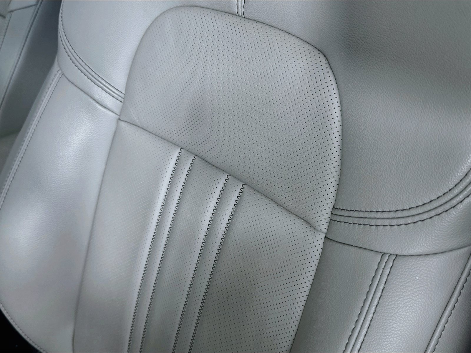 Used 2026 Honda HR-V EX-L image 18